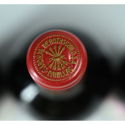 3 Btles Château MOUTON ROTHSCHILD, 1988....