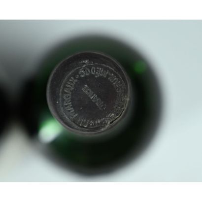 3 Btles Château MARGAUX, 1976. (Niveaux ...