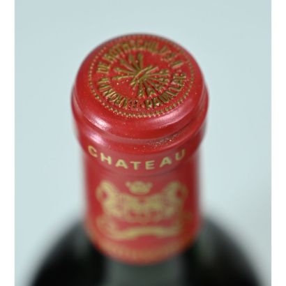 3 Btles Château MOUTON ROTHSCHILD, 1988....