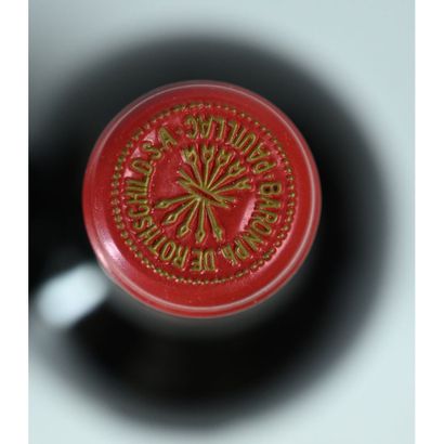 3 Btles Château MOUTON ROTHSCHILD, 1988....