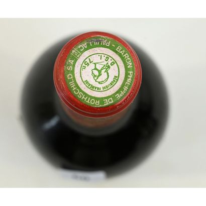 1 Btle Château MOUTON ROTHSCHILD, 1987. (Etat...