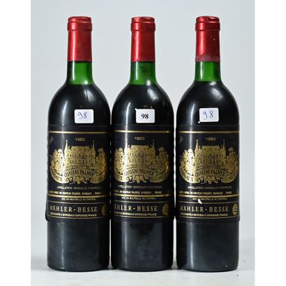 3 Btles Château PALMER, 1982. (Belles étiquettes,...