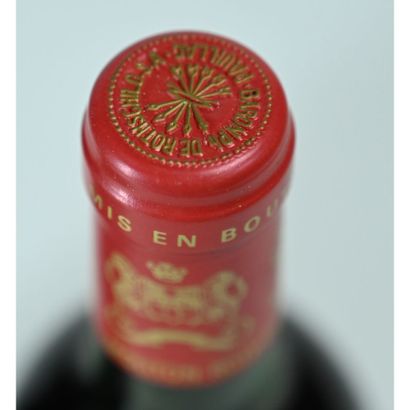 3 Btles Château MOUTON ROTHSCHILD, 1988....