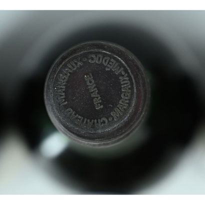 3 Btles Château MARGAUX, 1976. (Niveaux ...