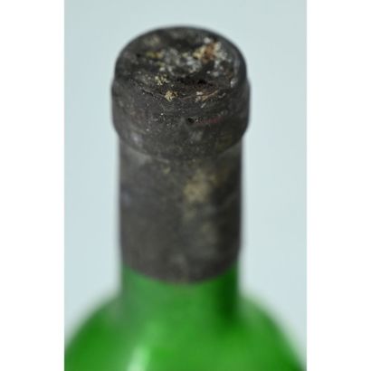3 Btles Château MARGAUX, 1976. (Une avec...