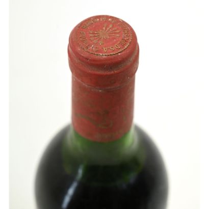 1 Btle Château MOUTON ROTHSCHILD, 1979. (Etiquette...