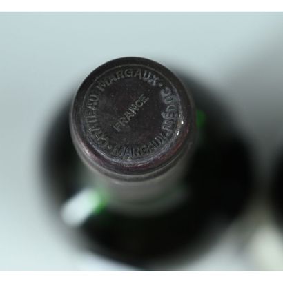 3 Btles Château MARGAUX, 1976. (Niveaux ...