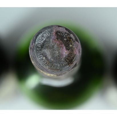 3 Btles Château MARGAUX, 1975. (Une vidange...