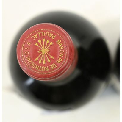 2 Btles Château MOUTON ROTHSCHILD, 1984....