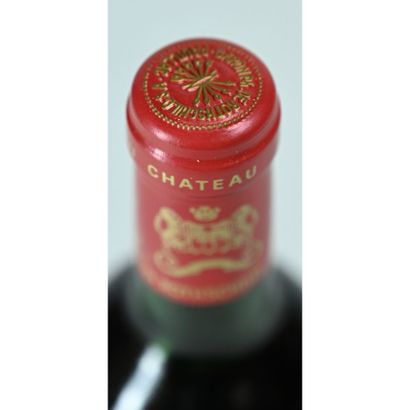 1 Btle Château MOUTON ROTHSCHILD, 1988. (Etat...