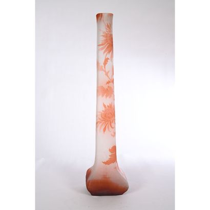 GALLE. SPECTACULAR VASE in acid-etched glass...