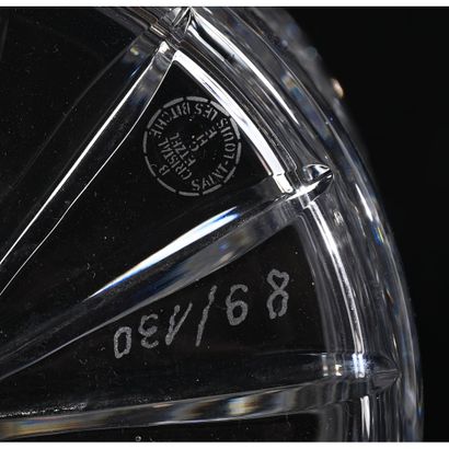 SAINT-LOUIS. CHAMPAGNE BASKET in cut crystal....