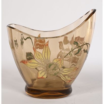 GALLE Emile. CUP with asymmetrical ovoid...