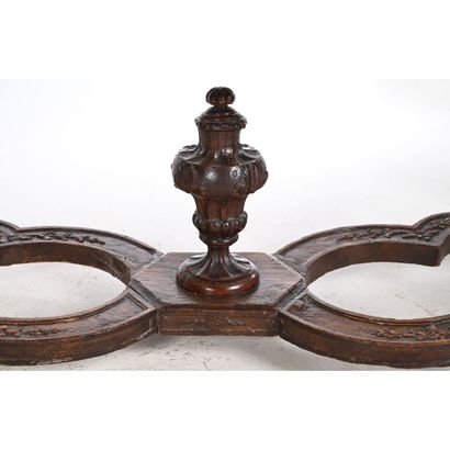 LARGE GAME TABLE LOUIS XIV in oak, richly...