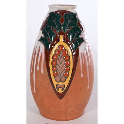 MONTIERES. SMALL VASE in red enameled clay...