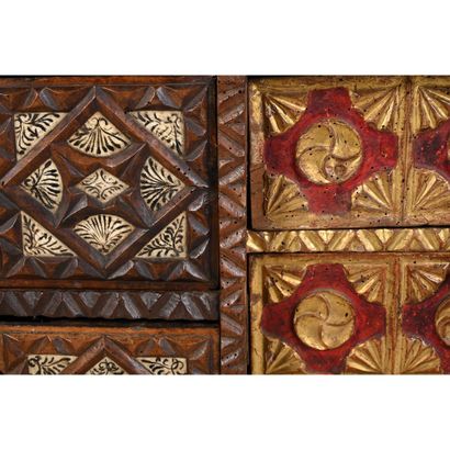 BARGUENO CABINET in walnut and bone marquetry...