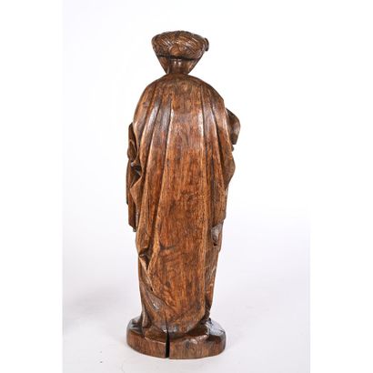 Oak STATUE with beautiful patina representing...