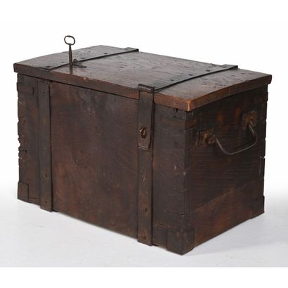 TREASURER'S CASE in chestnut. The upper part...