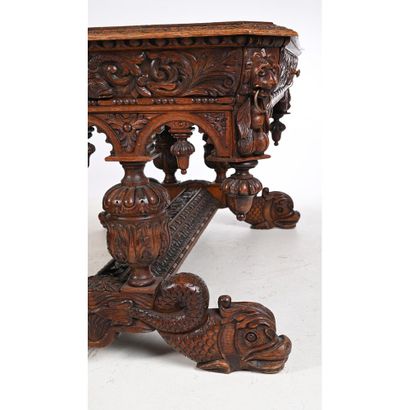 LARGE PRESENTATION TABLE IN THE RENAISSANCE...
