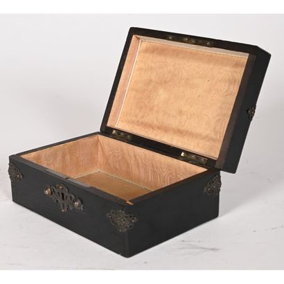 SMALL JEWELRY CASE IN THE SPIRIT OF LOUIS...