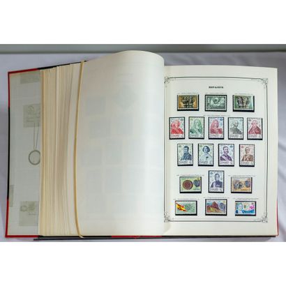 Espagne 1963/2000 Collection de timbres neufs...