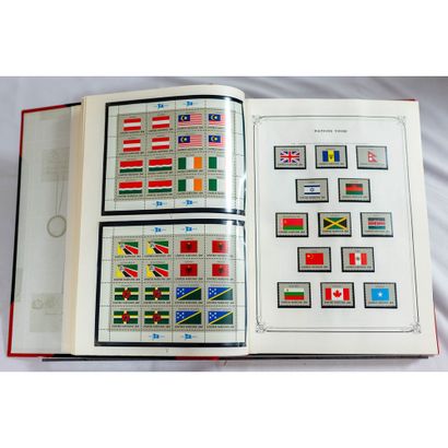 ONU Collection de timbres maj. neufs, blocs...