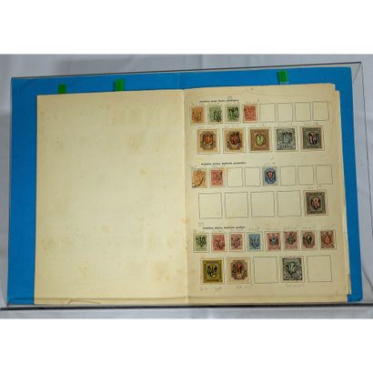 Ukraine Collection en 3 volumes. Une chemise,...