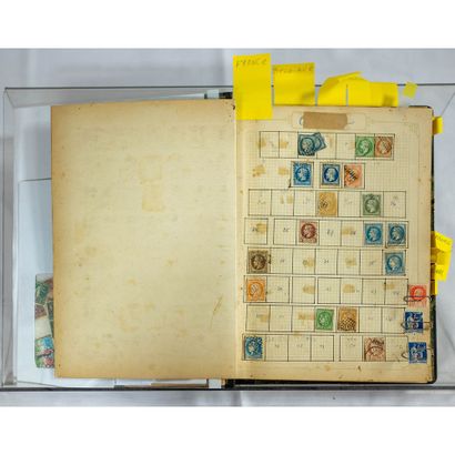 France, Europe et divers, 2 volumes de timbres...