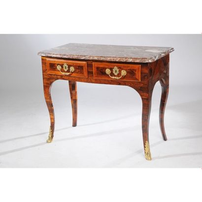 COMMODE EN CONSOLE RÉGENCE en placage de...