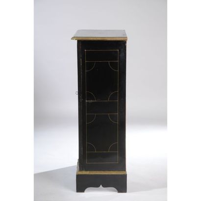 PETITE BIBLIOTHEQUE LOUIS XIV en bois noirci...