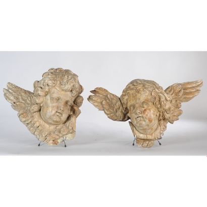 PAIRE DE TETES D'ANGES LOUIS XIV en chêne...
