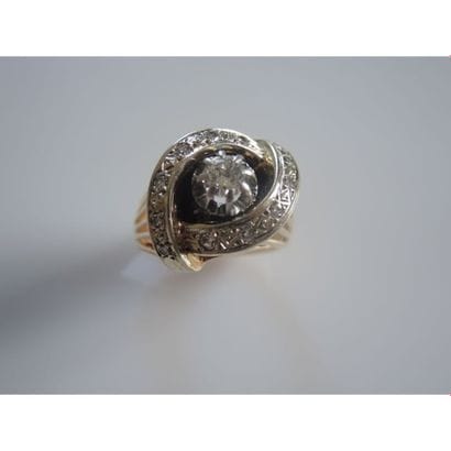 BAGUE jonc fils d’or en platine et or jaune...