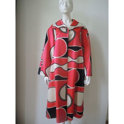 Louis FERAUD.
Manteau à motifs géométriques...