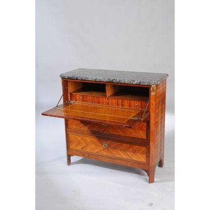 COMMODE SECRETAIRE LOUIS XVI en placage de...