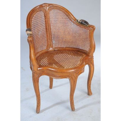 FAUTEUIL DE BUREAU LOUIS XV dit « Couillard »...