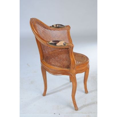 FAUTEUIL DE BUREAU LOUIS XV dit « Couillard »...