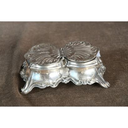 SALIERE DOUBLE DE STYLE LOUIS XV en argent...