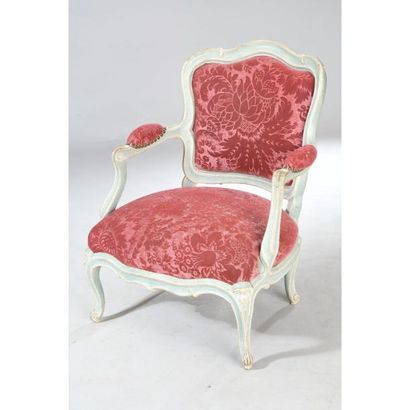 FAUTEUIL LOUIS XV DIT COIN DE FEU en bois...