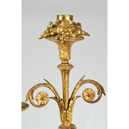 IMPORTANTE PAIRE DE CANDÉLABRES LOUIS XVI...