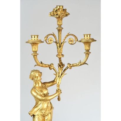 IMPORTANTE PAIRE DE CANDÉLABRES LOUIS XVI...