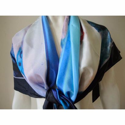 Philippe ROUCOU. Foulard en soie (polaroïd...