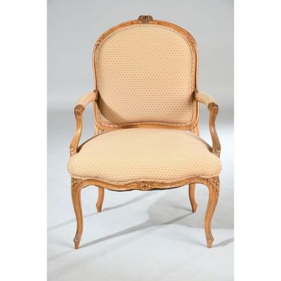 PAIRE DE FAUTEUILS LOUIS XV à dos plat à...
