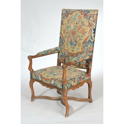 RARE SUITE DE 6 FAUTEUILS RÉGENCE à haut...