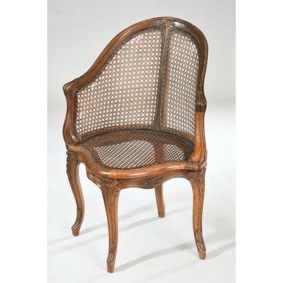 FAUTEUIL DE BUREAU LOUIS XV de forme mouvementée...