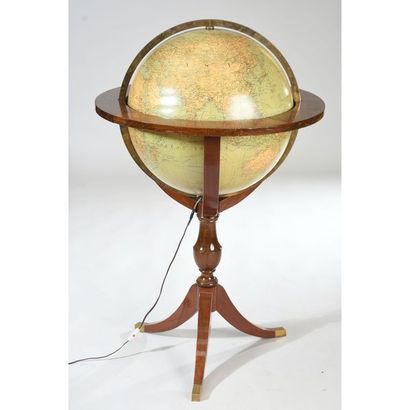 GLOBE DE PARQUET à garniture en acajou. Fût...
