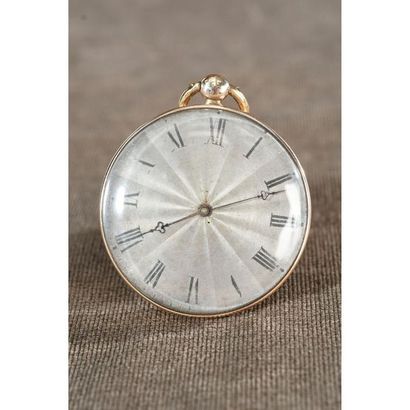 MONTRE extra plate en or à cadran guilloché....