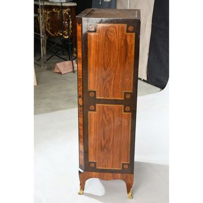 CHIFFONNIER TRANSITION en placage de bois...