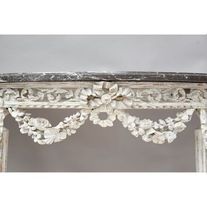 CONSOLE LOUIS XVI de forme demi lune en bois...