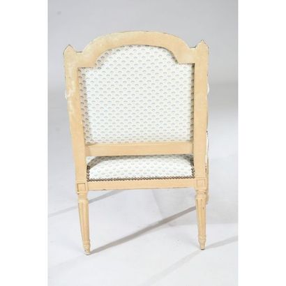 PAIRE DE FAUTEUILS LOUIS XVI à dos plat en...