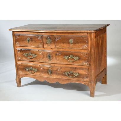 COMMODE PARISIENNE en noyer ouvrant par 4...